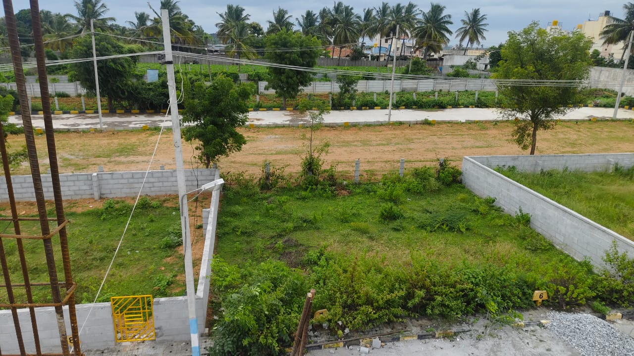 Costamars offer 10 gram gold 🥇🪙 spot booking ready to resignation ✍️ ready to construction Mysore road Hampapura attached property 