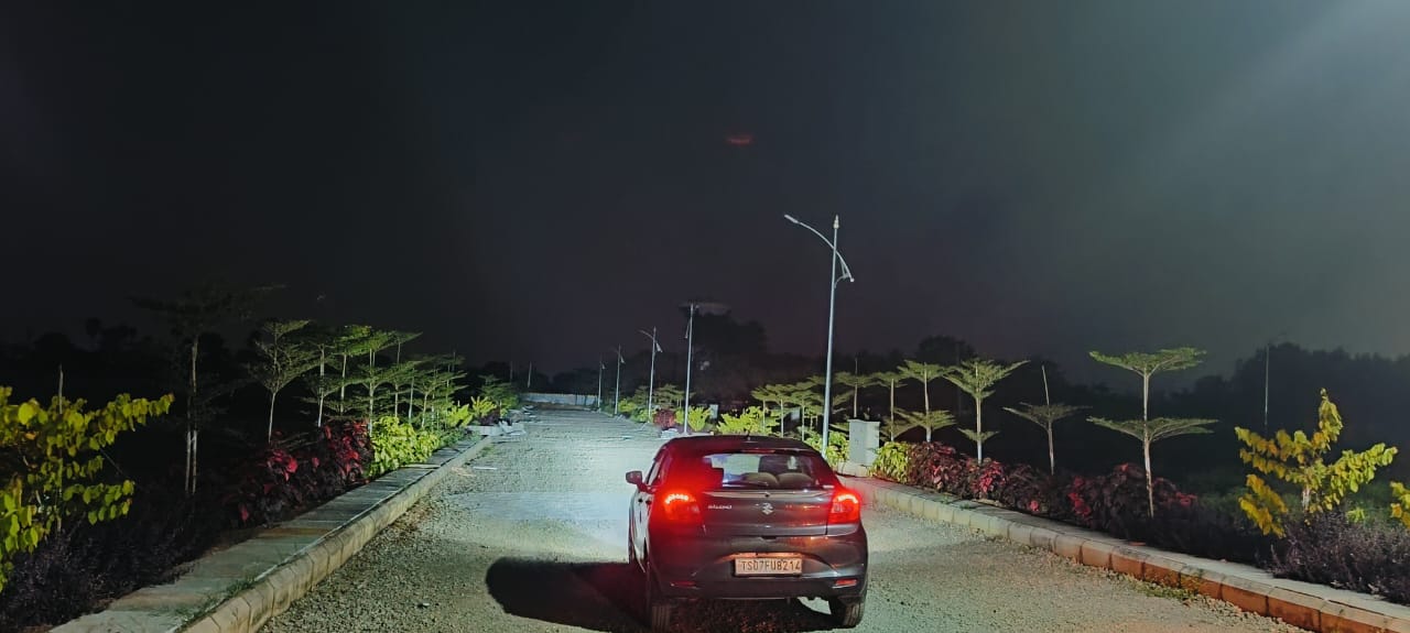 Open plots for investment in Hyderabad near ORR - Bangalore highway 9701498367