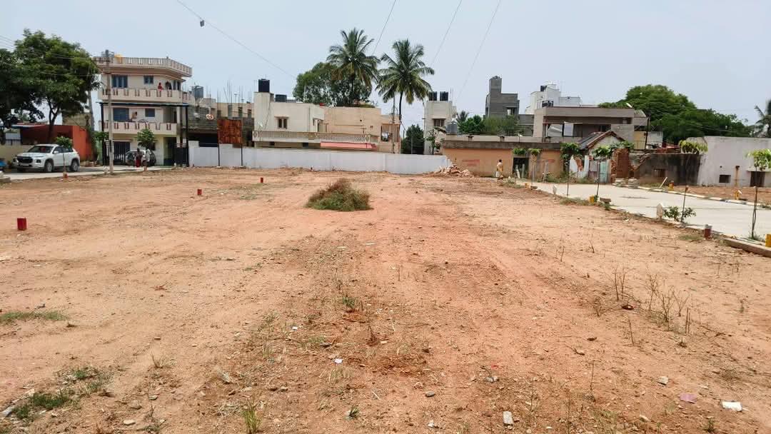 Hot Property Alert, Residential Plot in a Fast Growing Area.  Peaceful Surroundings , Perfect for Investment and construction.