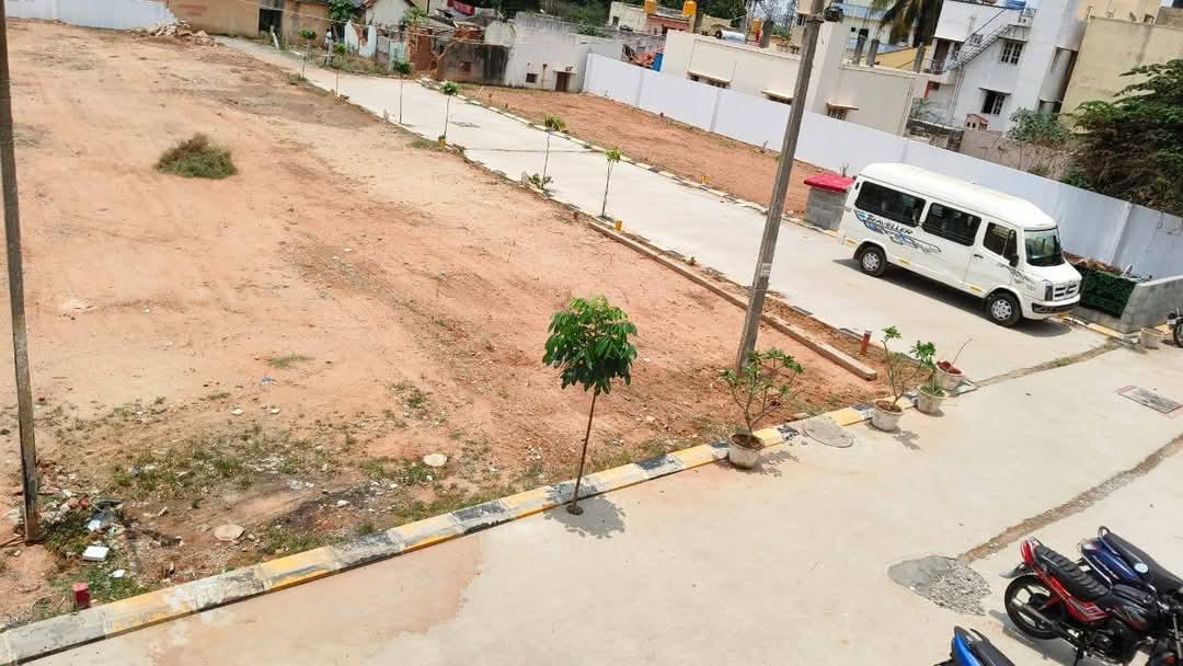 Hot Property Alert, Residential Plot in a Fast Growing Area.  Peaceful Surroundings , Perfect for Investment and construction.