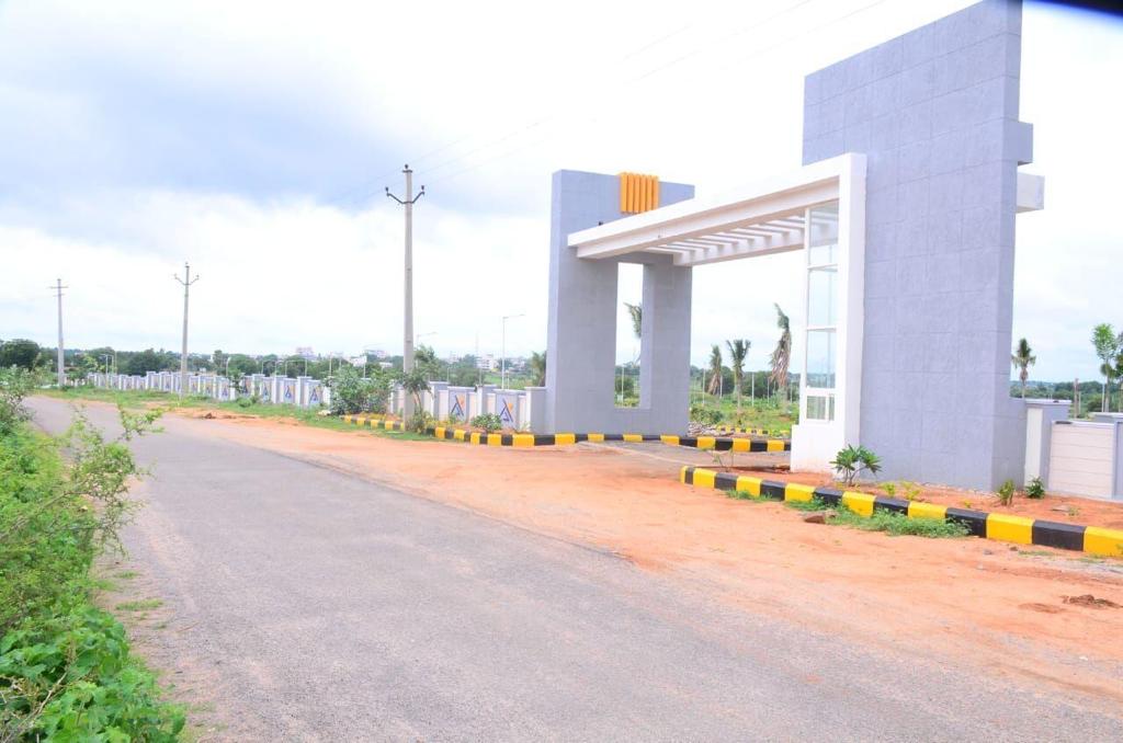 premium Open plots for sale in Maheshwaram - Srisailam Highway - Hyderabad - 9000237743