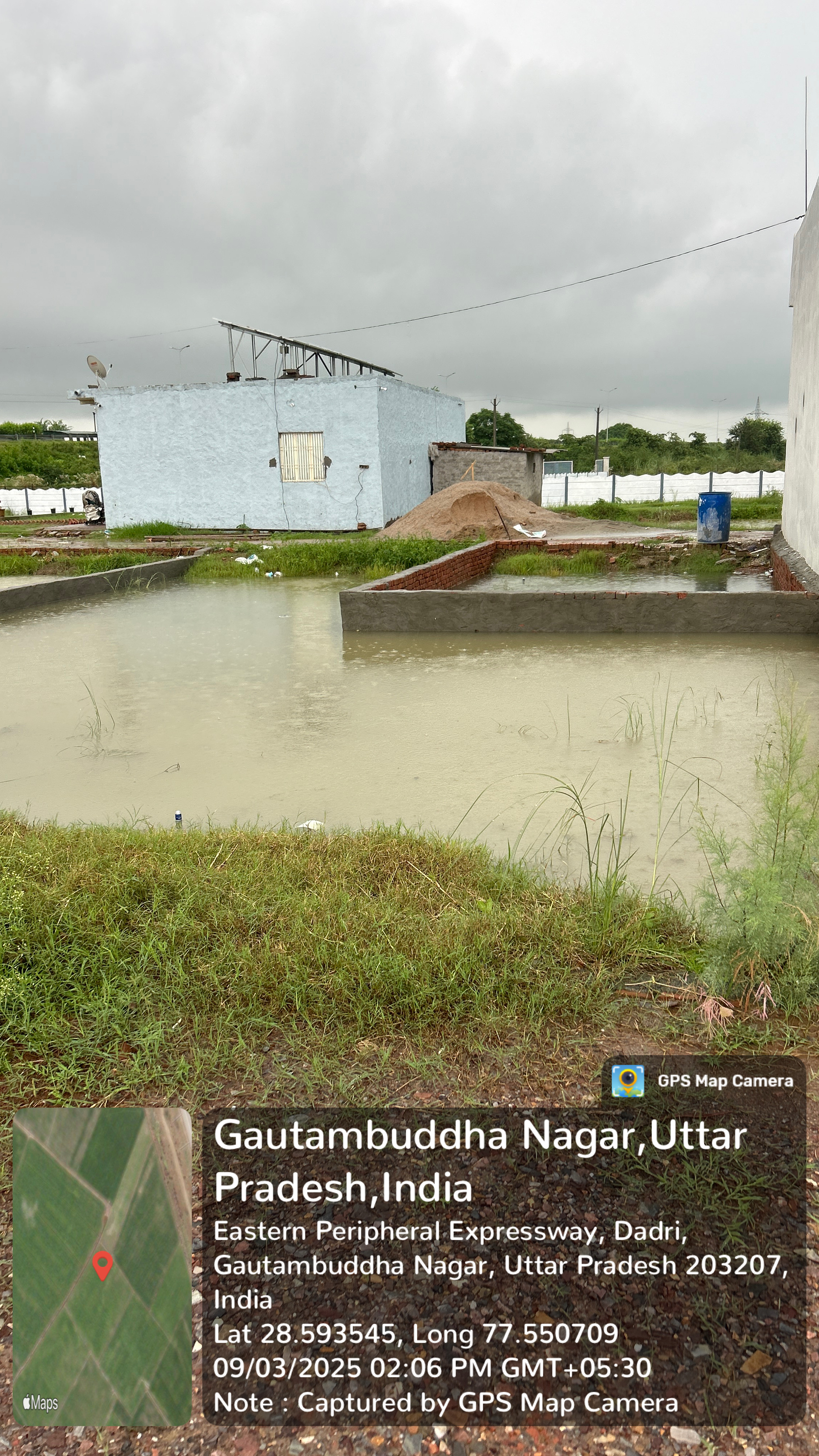 100 gaj khali plot in khudi khera greater noida phase 2 