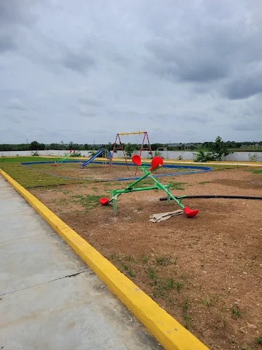 Premium Plots for sale in Maheshwaram - Srisailam Highway - Hyderabad - 9000237743