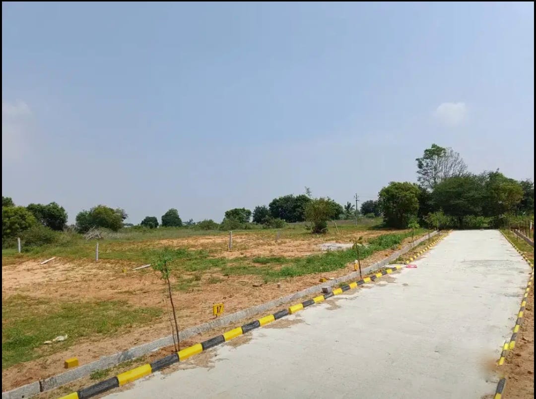 Plots for sale under 12 lakhs 