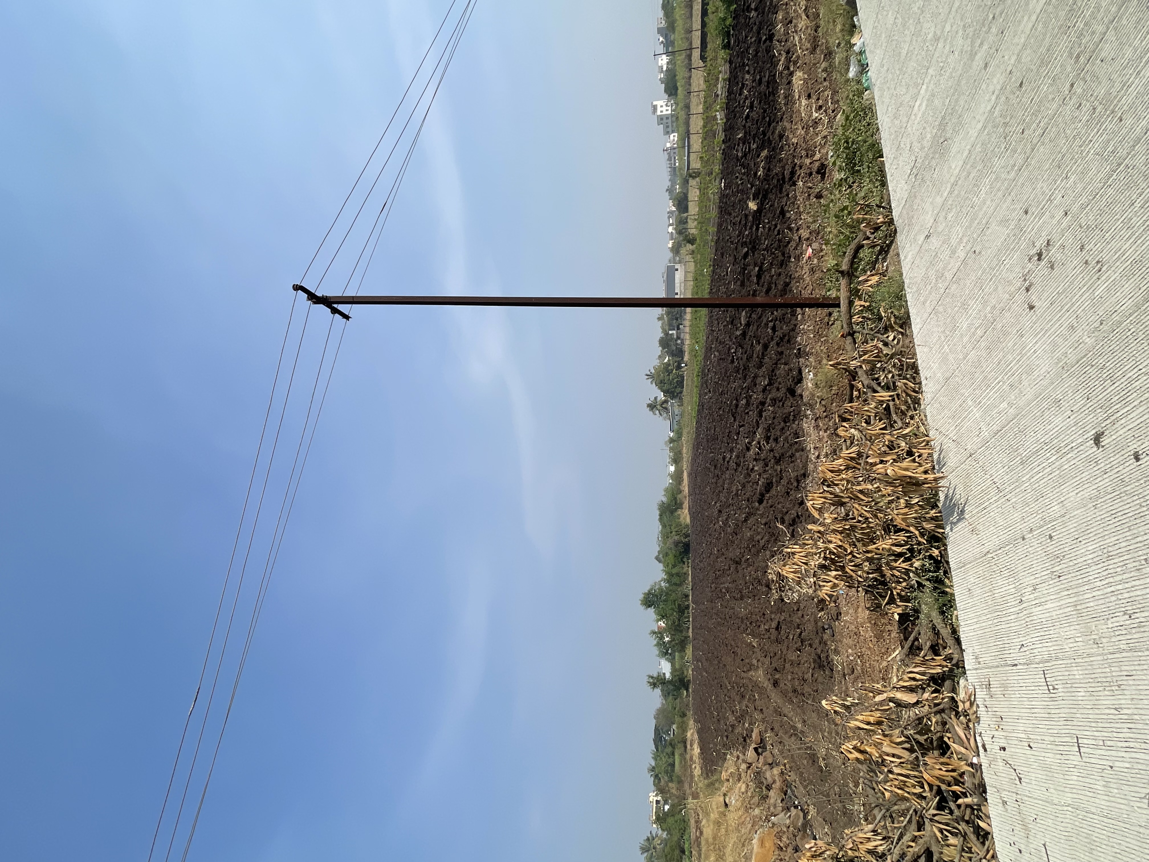 One and half acre in manjri Khurd with road access 