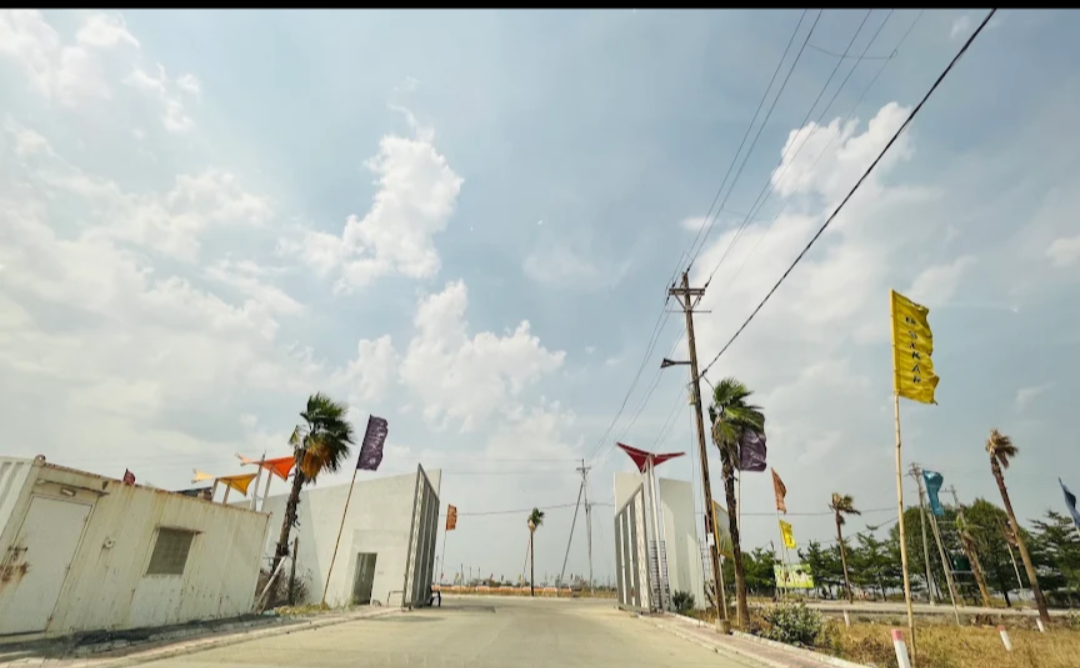 600sf x 2 plot=1200sf plot for sale