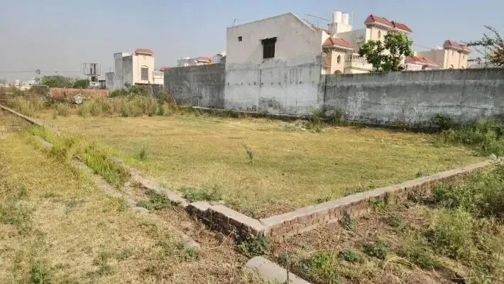 125 gaj plot for sale in rudrapur buy fast