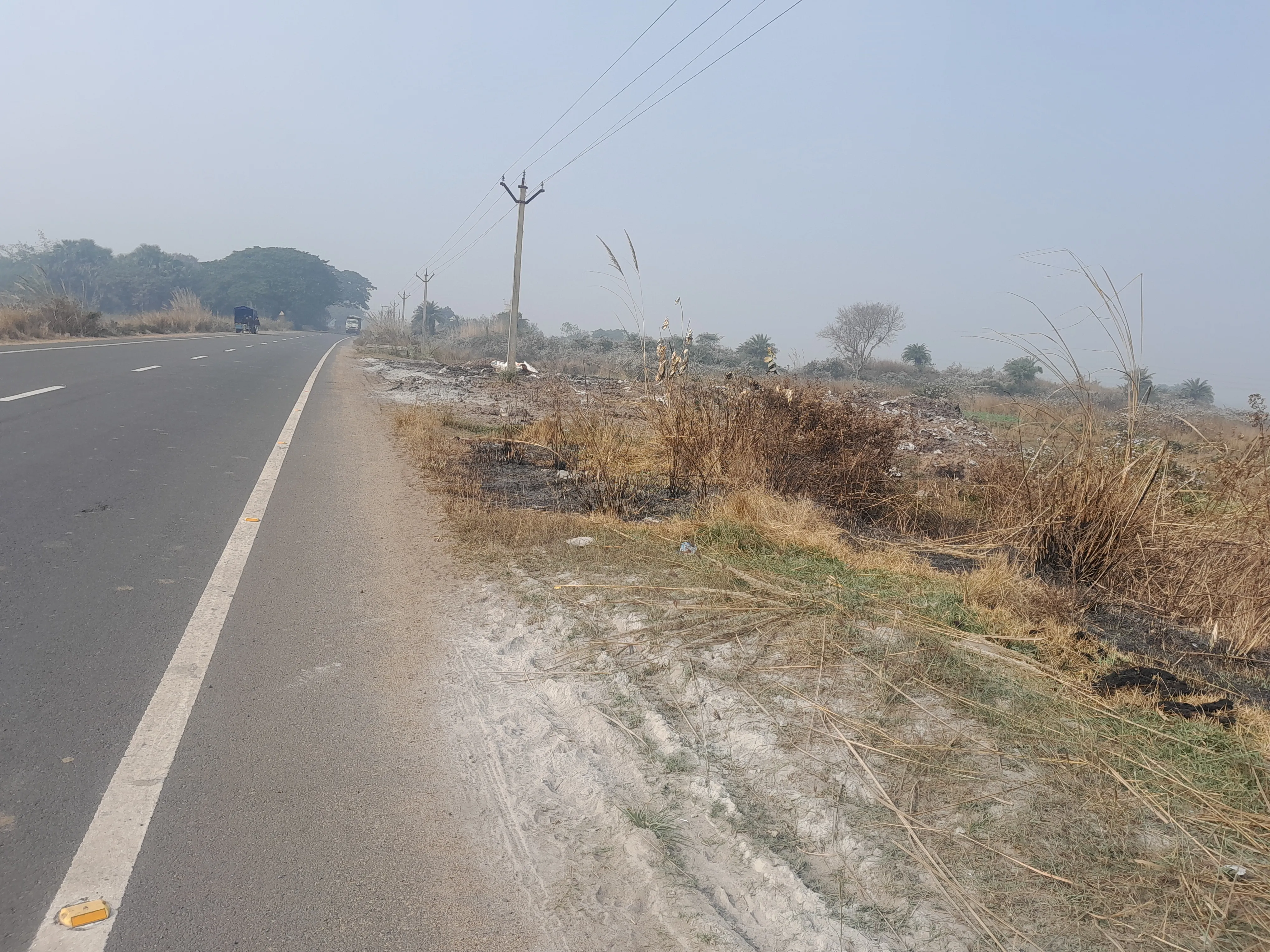 Land for Sale in Bankura, Prime 100 Bigha State Highway Front Property in Barjora