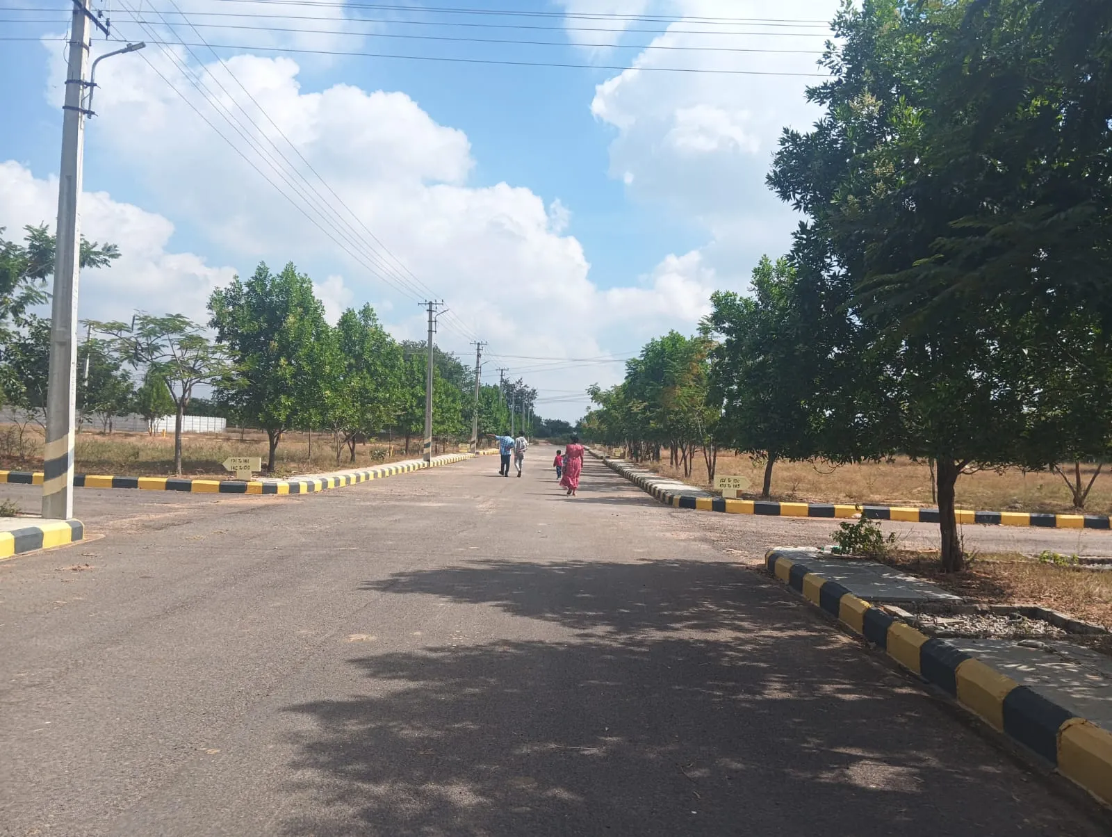 Plots for sale in Hyderabad  Futurecity location 9701498367
