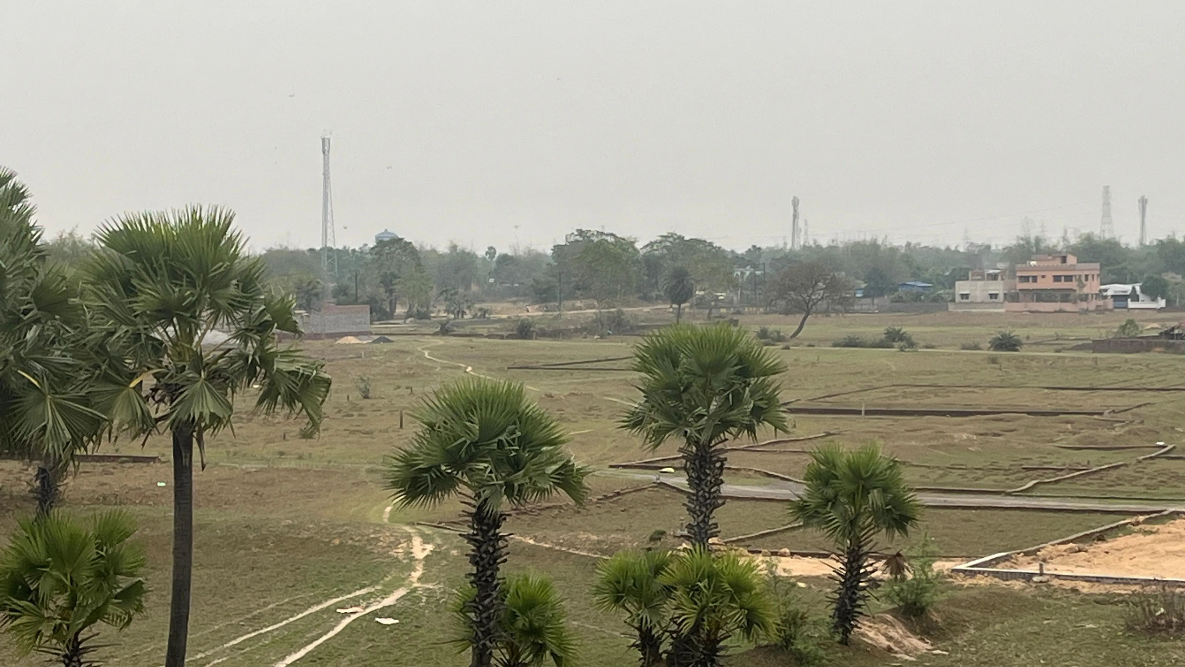 4 katha plot 
