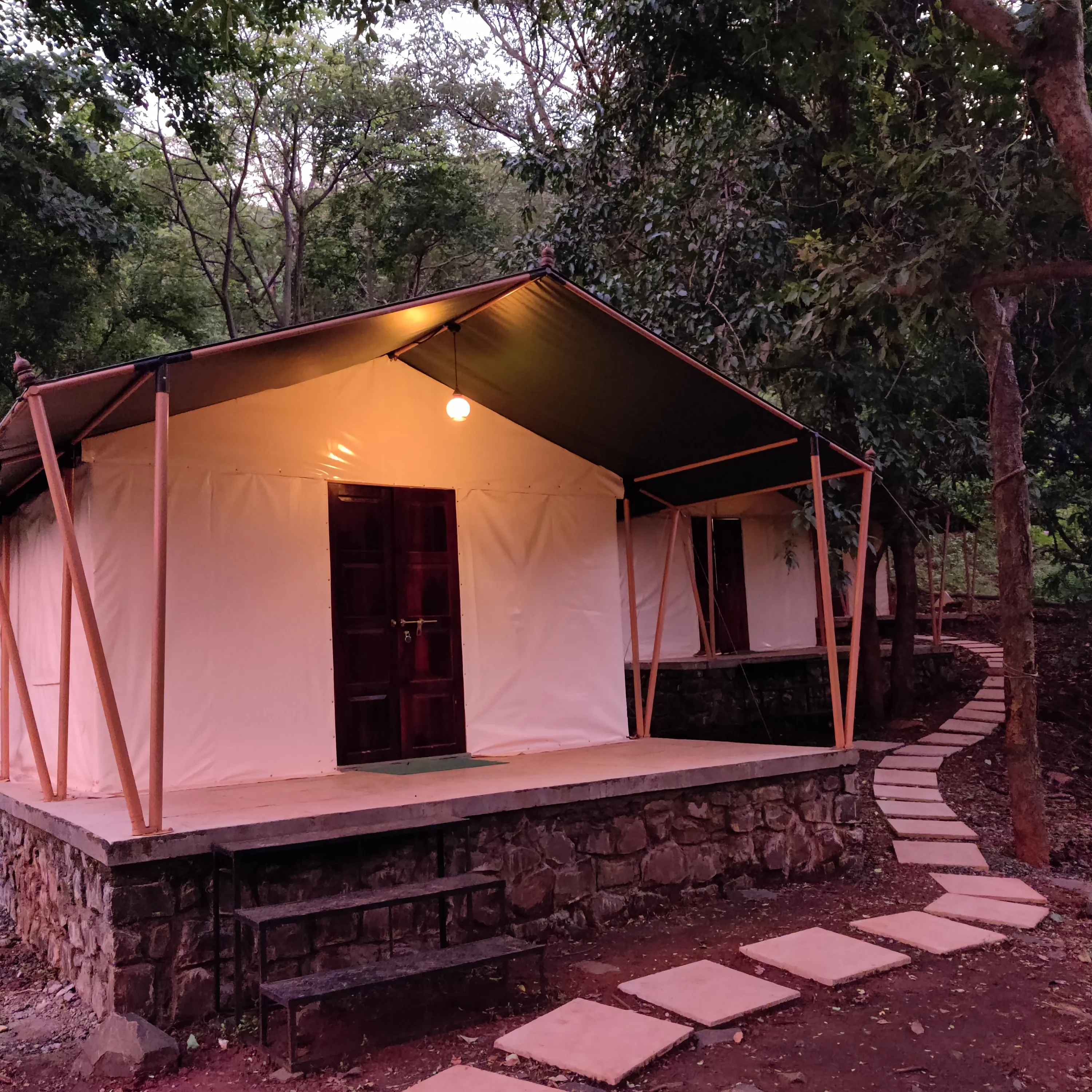 1 Acre Glamping Resort For Sale – 7kms from Lavasa City, 22 kms from Varasgaon-Panshet Dam with 4 luxury rooms & separate room, kitchen, store room for staff. Single Owner 7/12 Clear Title Property.