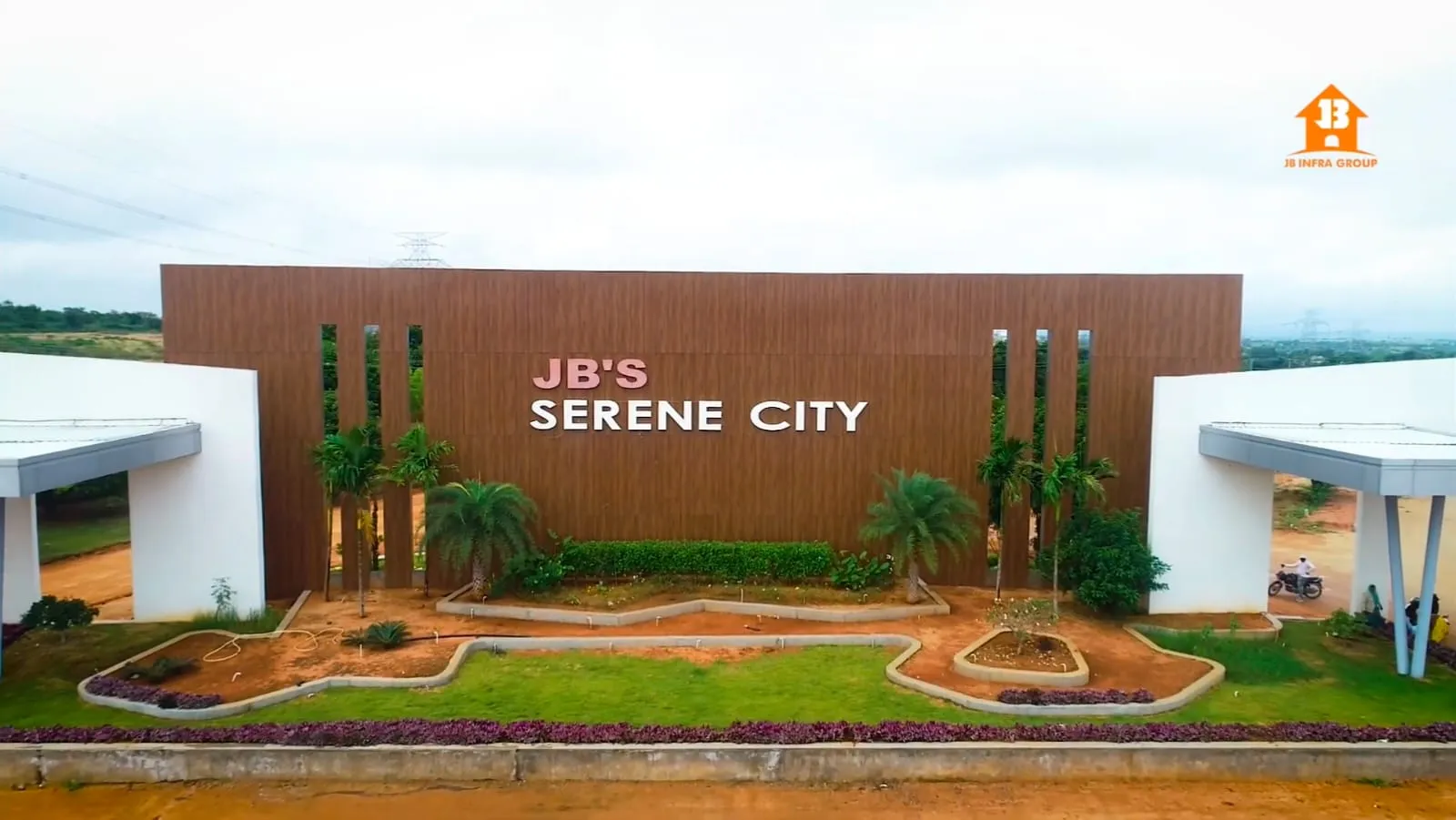 Ibrahimpatanam sagar highway facing 167 square yard available 