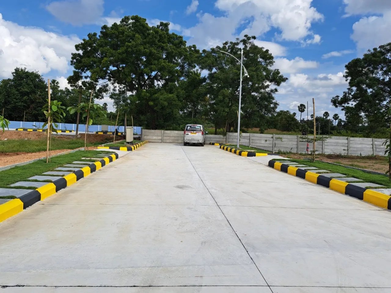 Luxury villa plots with Housing