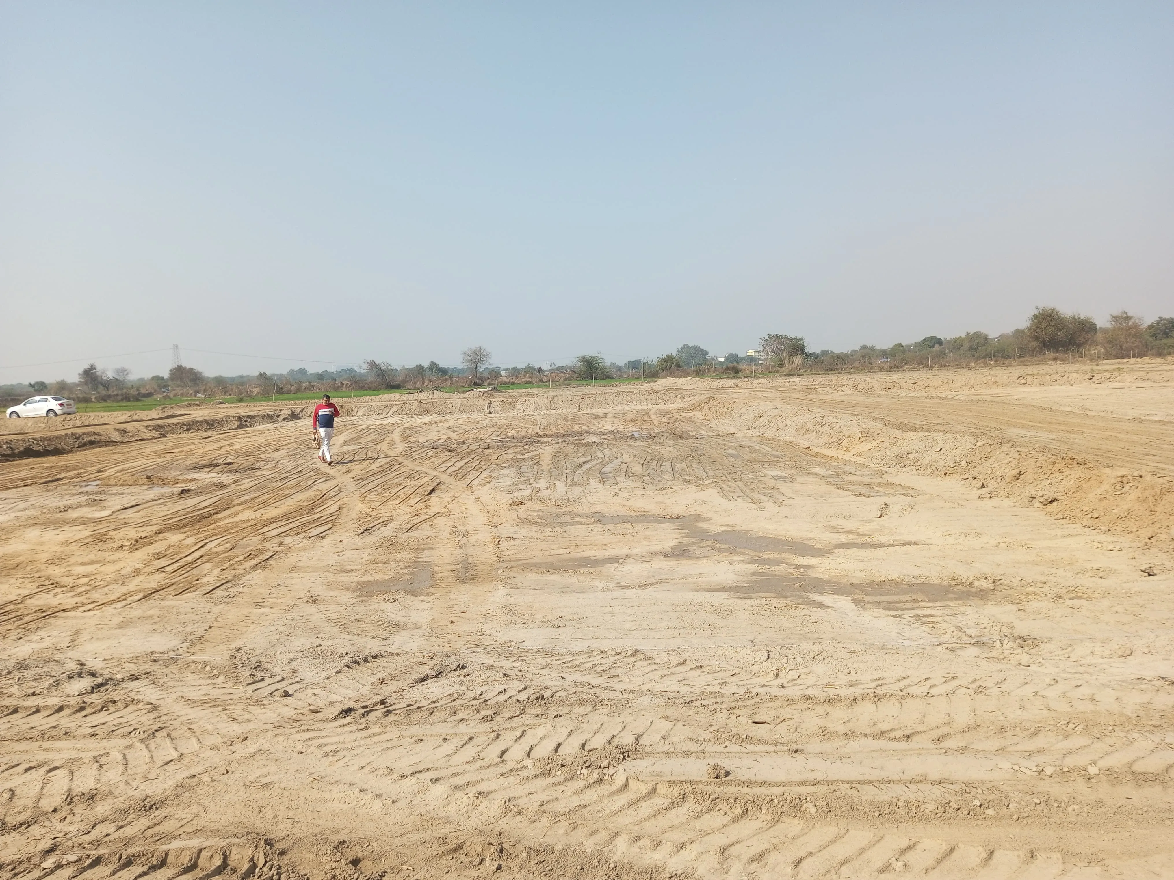 100,150 gaj plot sale in noida yamuna expressway sector 17B