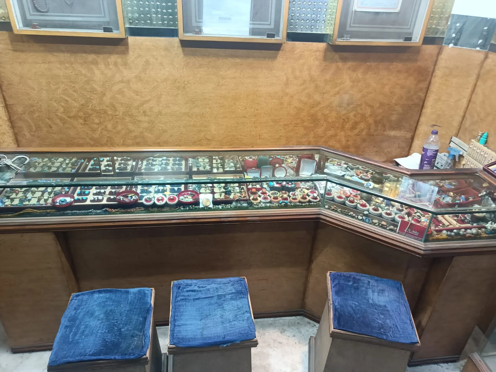 Prime Commercial Opportunity in Hazratganj, Lucknow: G35 Tej Kumar Plaza