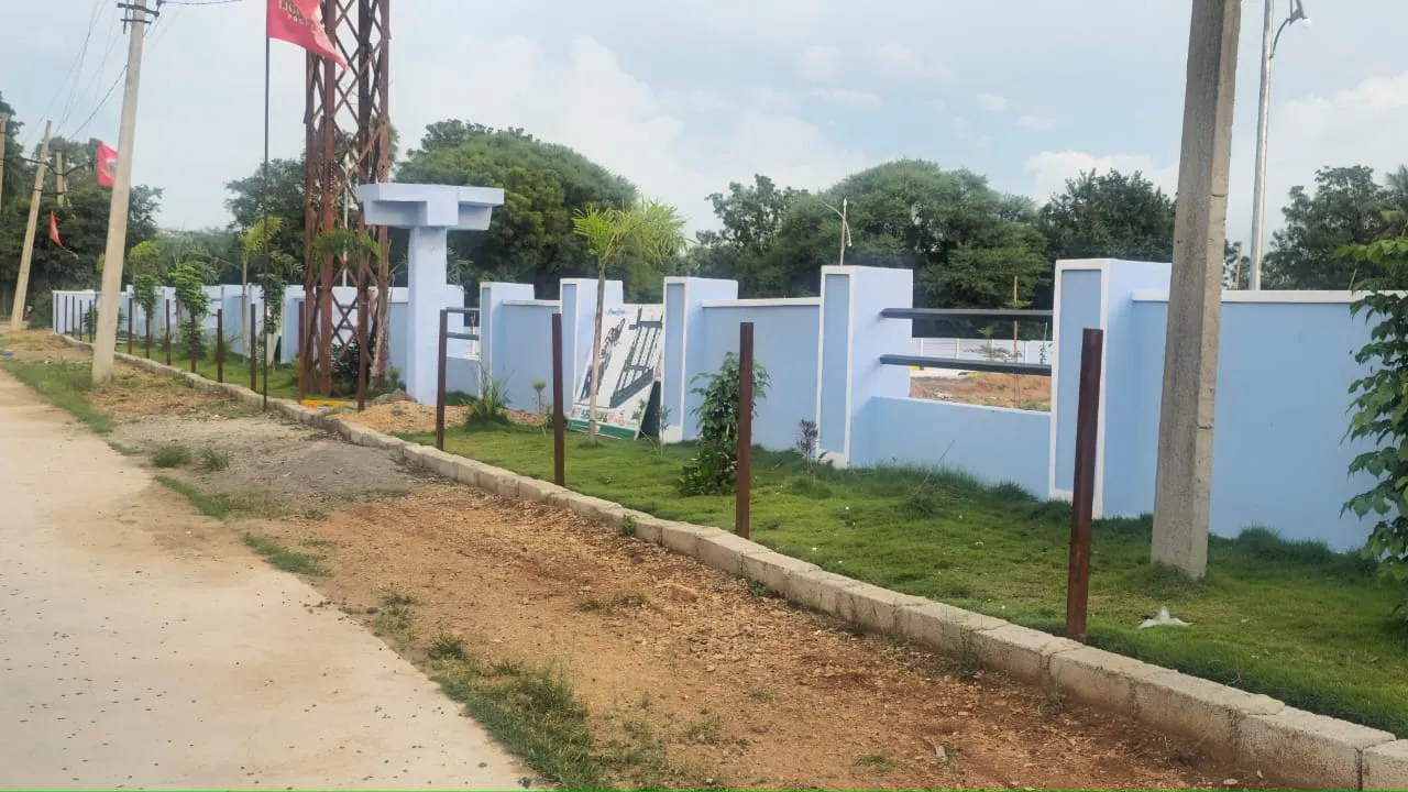 Ready to construct premium residential plots in GHMC limits near Bonloor exit12