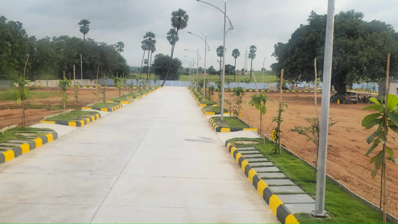 Ready to construct premium residential plots in GHMC limits near Bonloor exit12