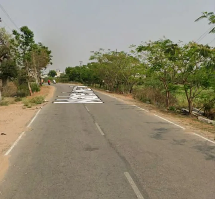 Plots near Statue of equality , Close to Bangalore highway Hyderabad 9701498367