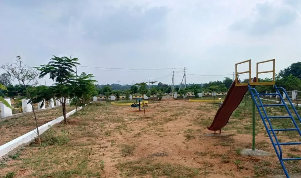 CBC cosmopolis HMDA plots in Mirkhanpet Hyderabad 9701498367