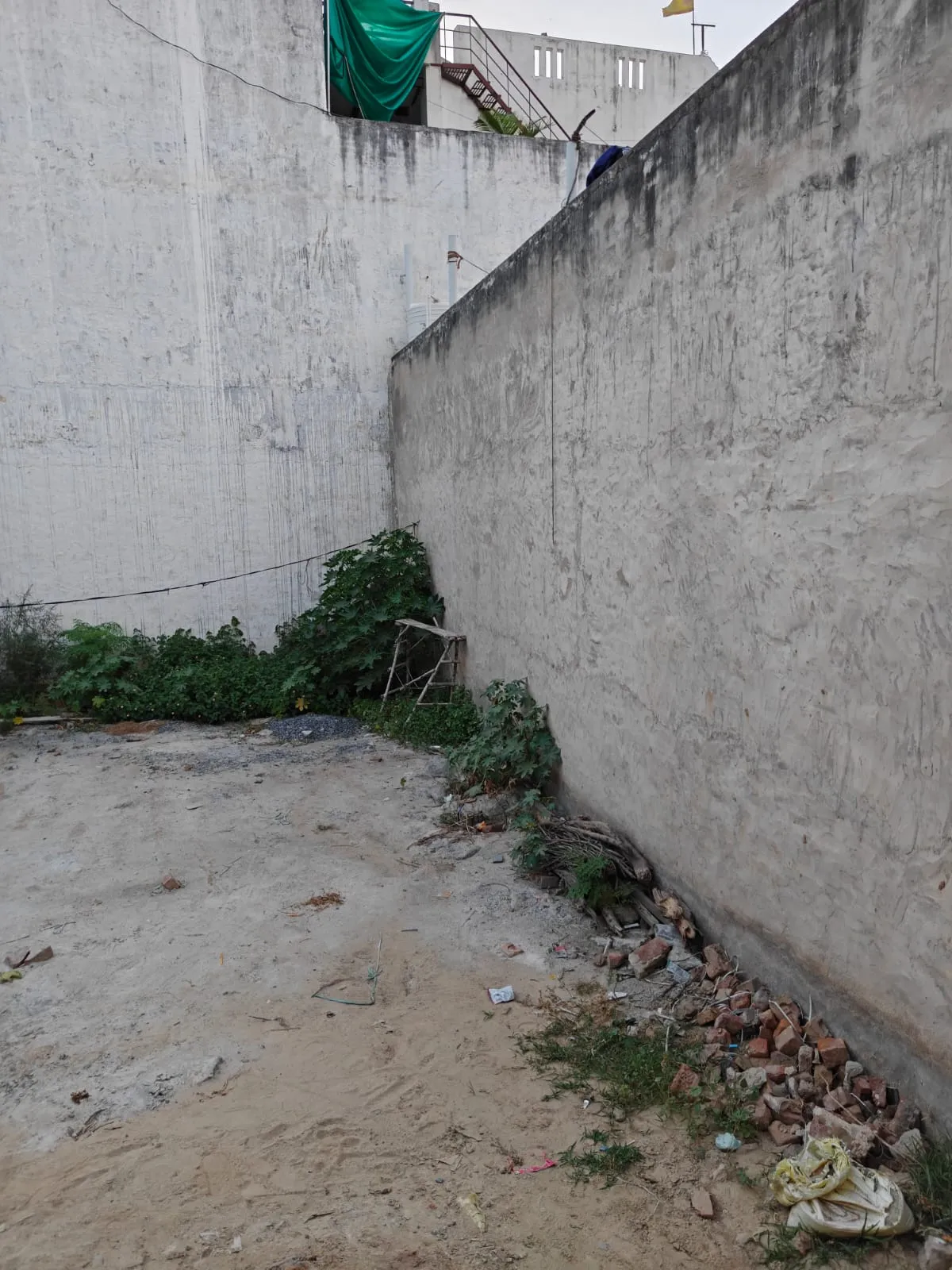 100Gaj Plot In Gari Harsru