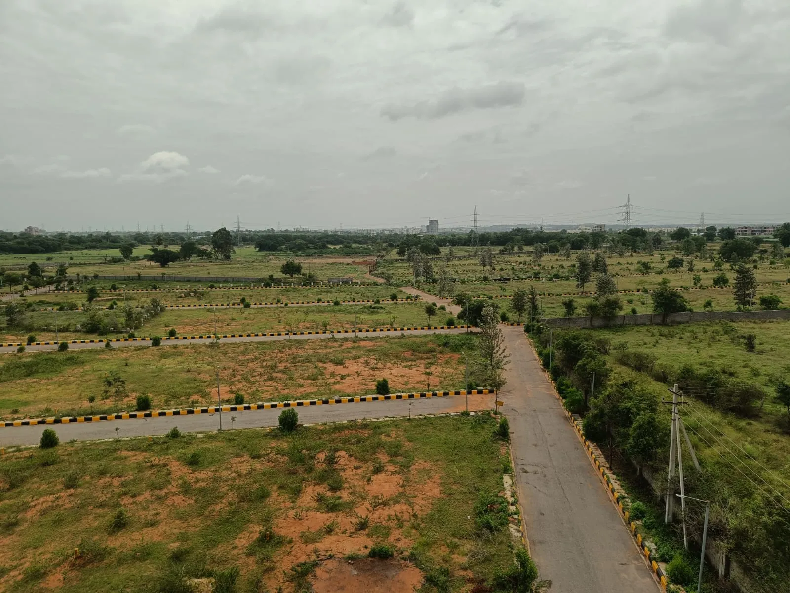 Pawan Green Aero View HMDA approved plots at Tukkuguda Hyderabad 9701498367