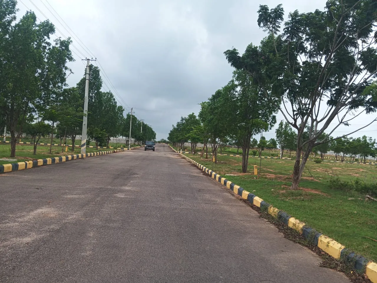 Plots in Mirkhanpet Futurecity | HMDA plots near Srisailam highway exit 14 Tukkuguda 9701498367