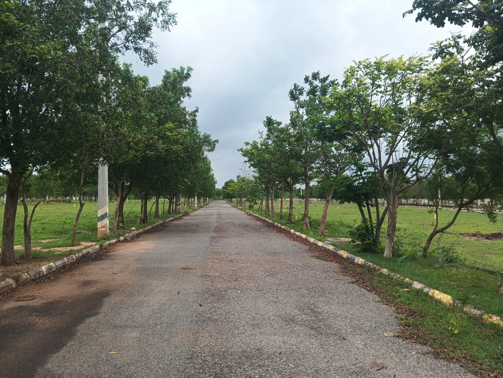 CBC Lorvenplatina DTCP plots at Nandiwanaparthy Hyderabad near Futurecity FCDA Office 9701498367