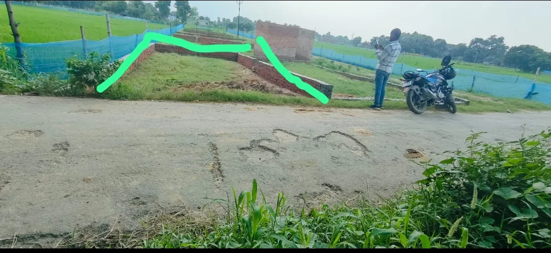 Comercial or residential use plot sale