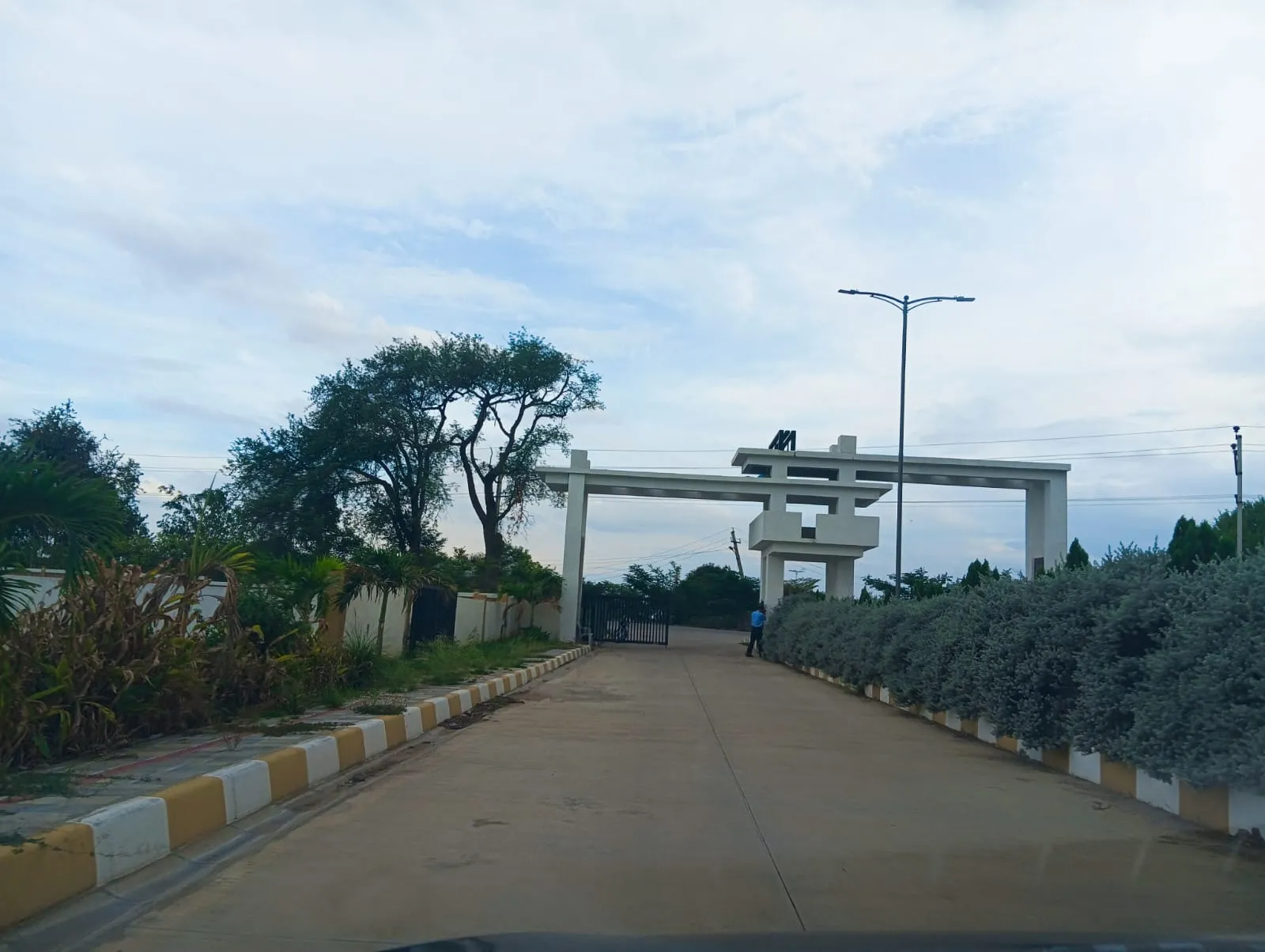 Plots for sale in Ameerpet - Timmapur near ORR, Bangalore highway 9701498367