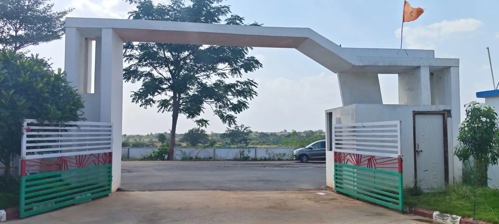 HMDA & RERA APPROVED OPEN PLOTS IN THUKKUGUDA @ 9392311420